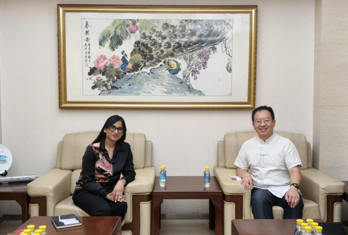 郭策公使会见Deepti Pant.png